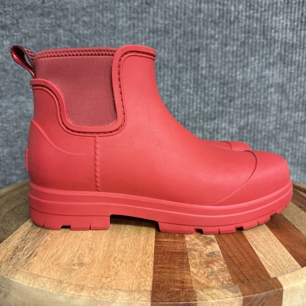 UGG Droplet Womens Size 7 Red Casual Outdoor Waterproof Ankle Rain Boots 1130831